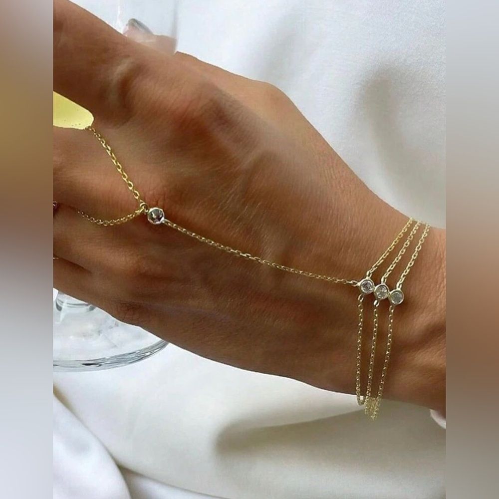 Diamond Hand Chain #1503